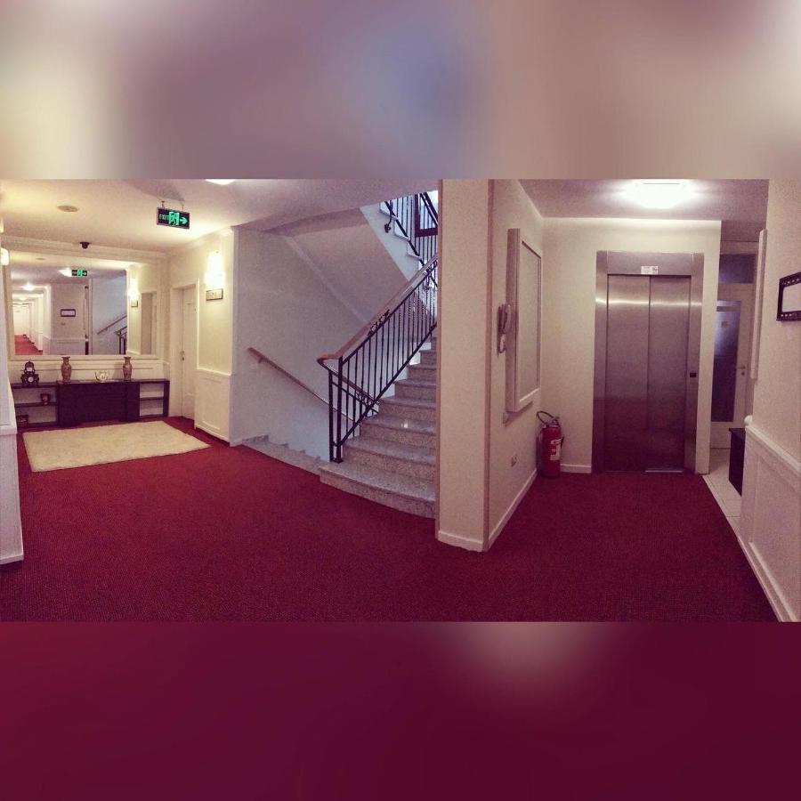 Theranda Hotel Πρίζρεν Εξωτερικό φωτογραφία