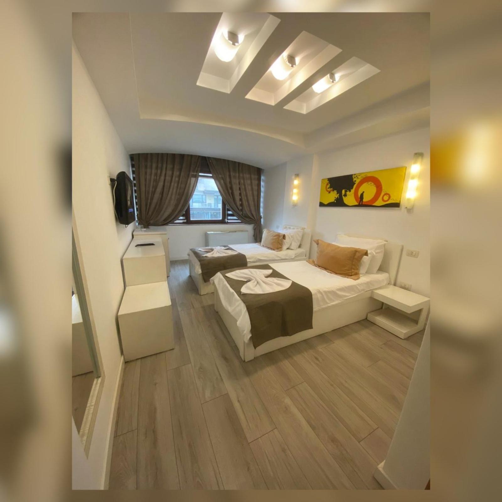 Theranda Hotel Πρίζρεν Εξωτερικό φωτογραφία