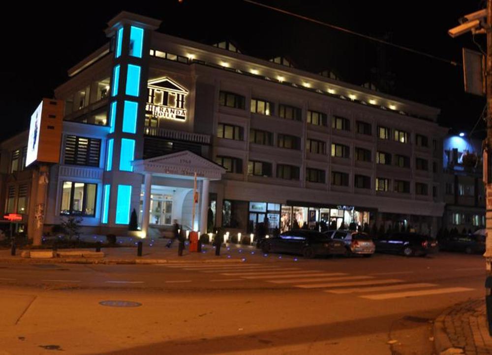 Theranda Hotel Πρίζρεν Εξωτερικό φωτογραφία