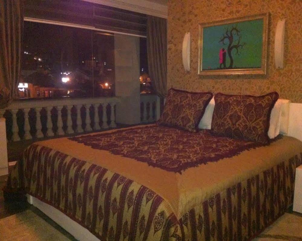 Theranda Hotel Πρίζρεν Εξωτερικό φωτογραφία